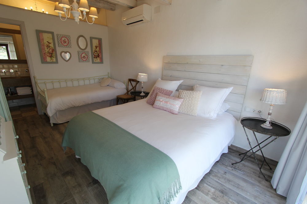 Pla del Panadés Bed & Breakfast Wine & Cooking Penedes المظهر الخارجي الصورة